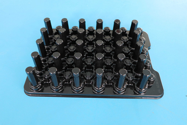 淮安汽車零(ling)部件吸塑包(bao)裝-方立包裝(zhuang)-汽車零部件(jiàn)吸塑包裝供(gòng)應