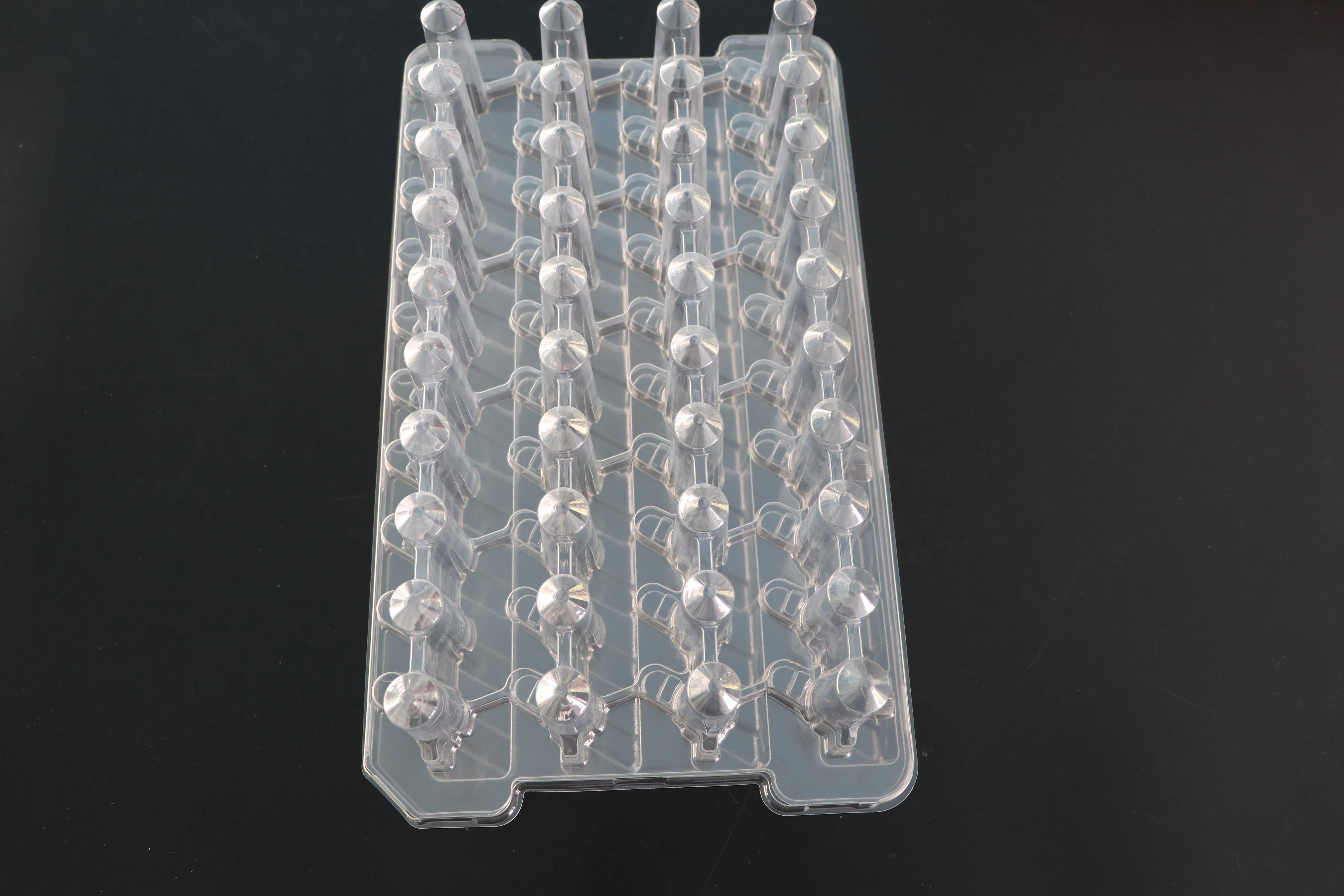 汽(qì)車零部件吸塑包(bāo)裝